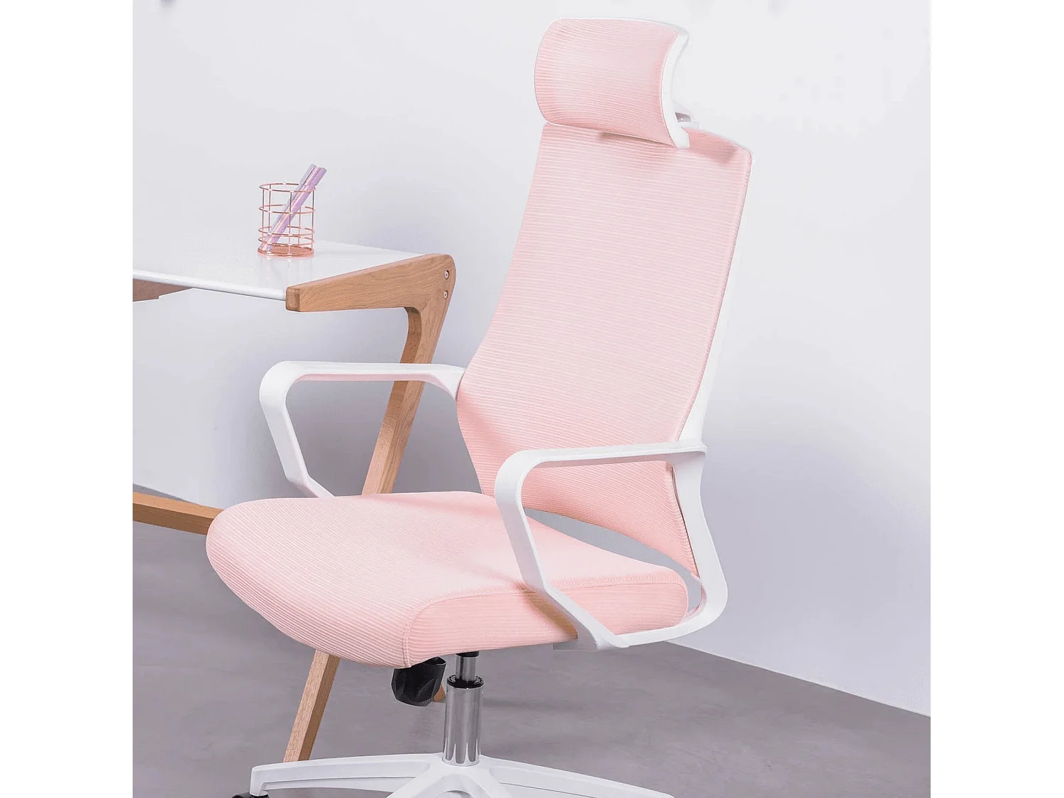 Ergonomische bureaustoel van ademend mesh en verstelbare hoofdsteun - Mesh - Roze