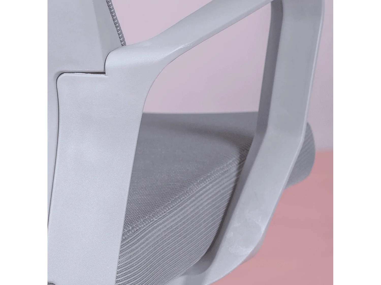 Chaise de bureau ergonomique réglable en mesh respirante aux finitions grises - Mesh - Gris foncé