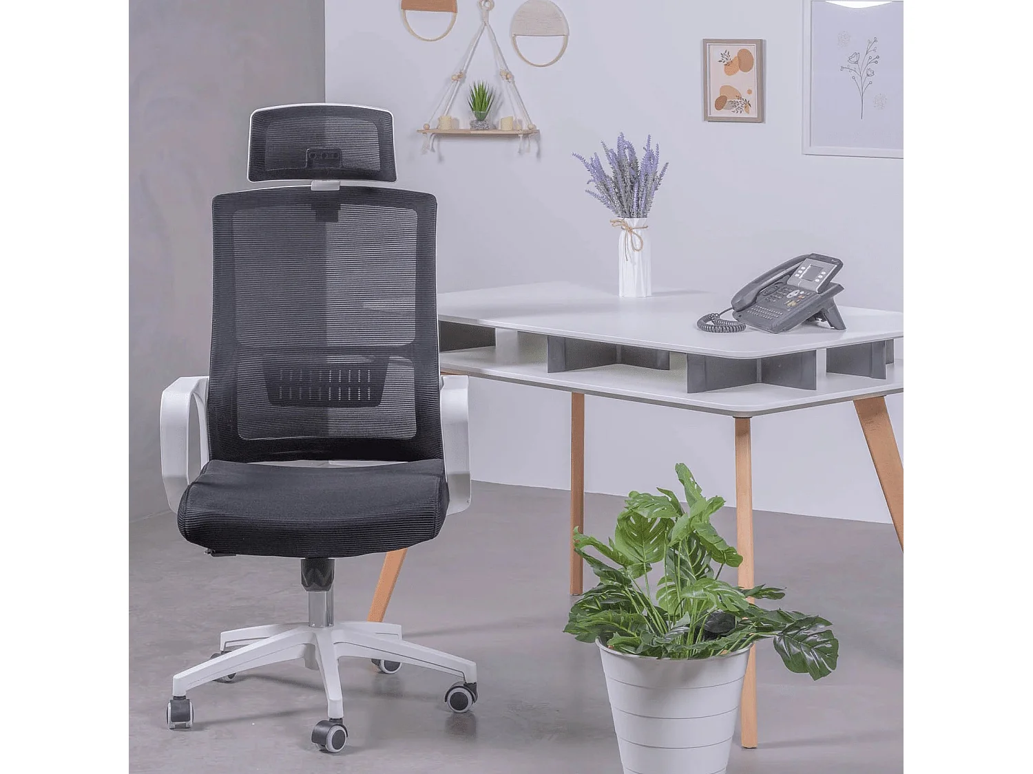 Silla de escritorio ergonómica en malla transpirable y reposacabezas ajustable - Mesh - Negro