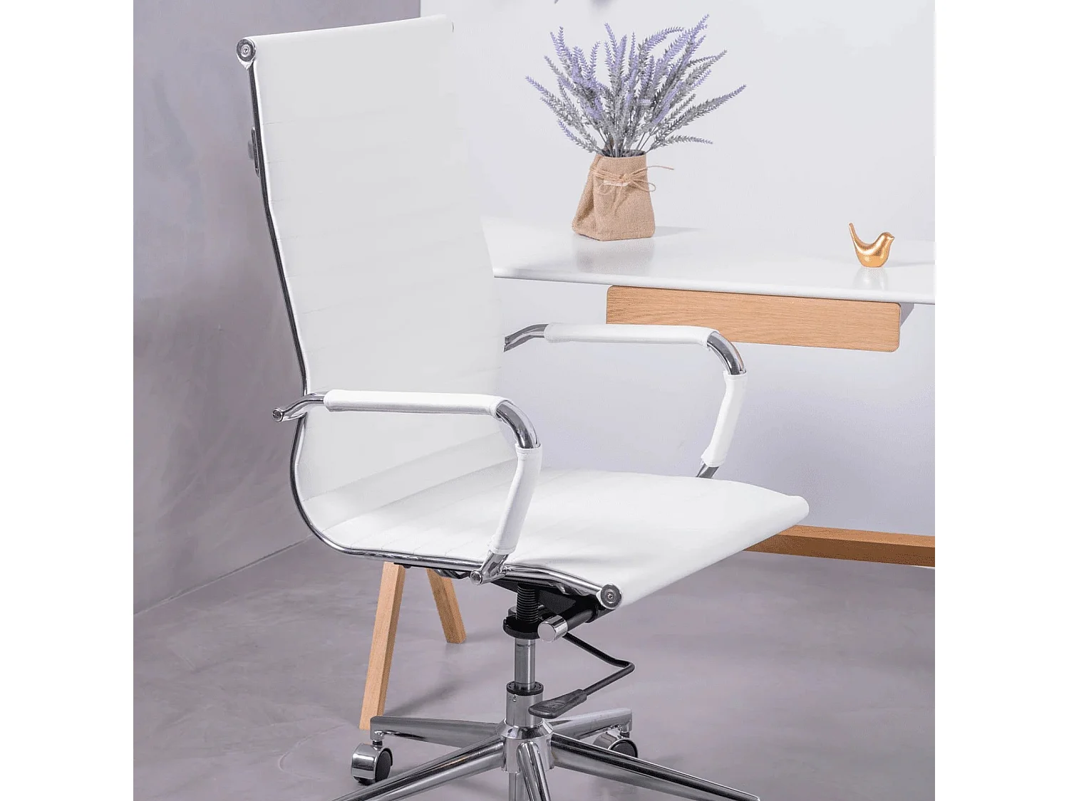 Chaise de bureau avec dossier haut rembourré en similicuir - Alu - Blanc