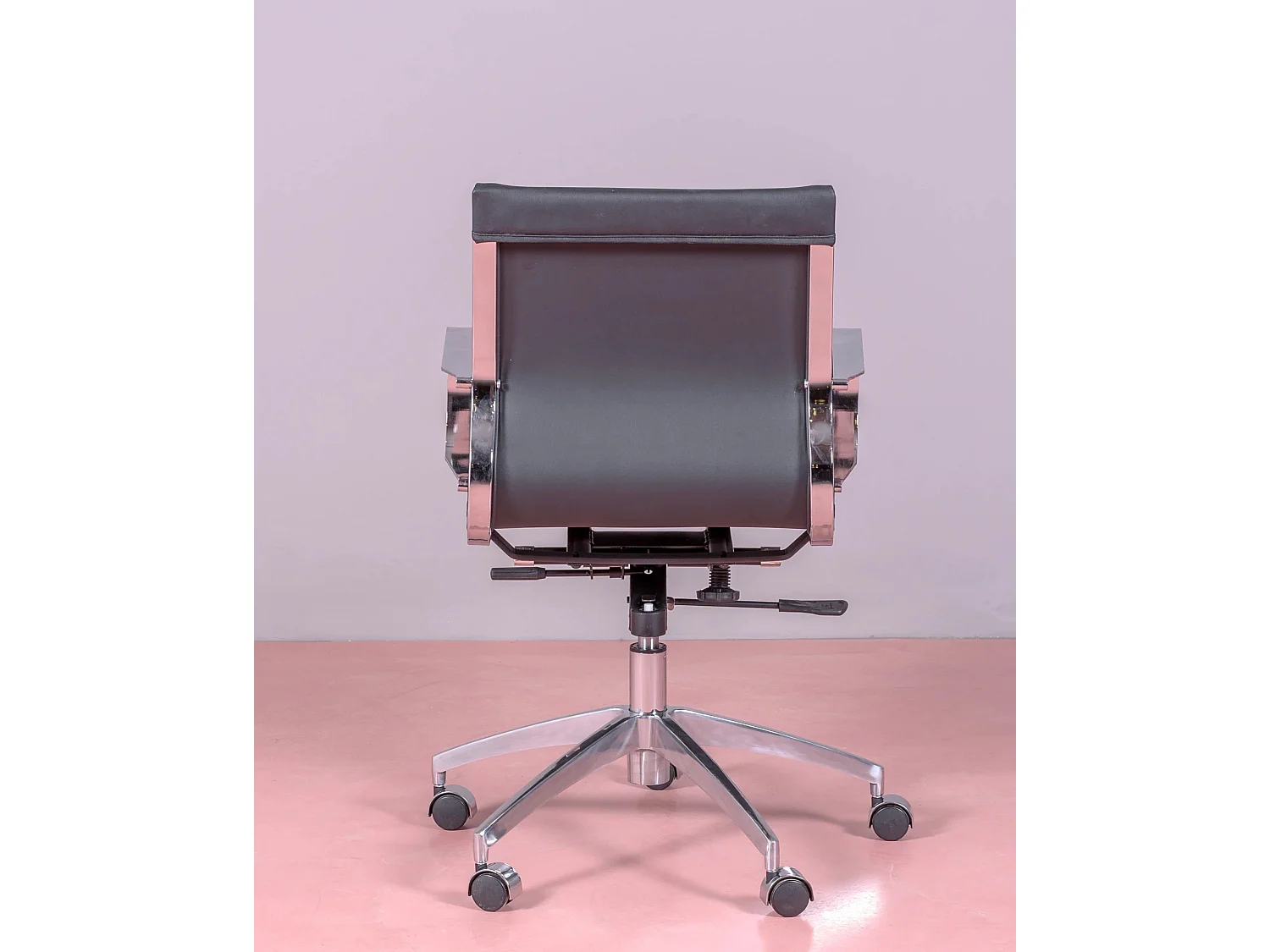 Chaise de bureau design économique tapissée en simili cuir - Detroit - Noir