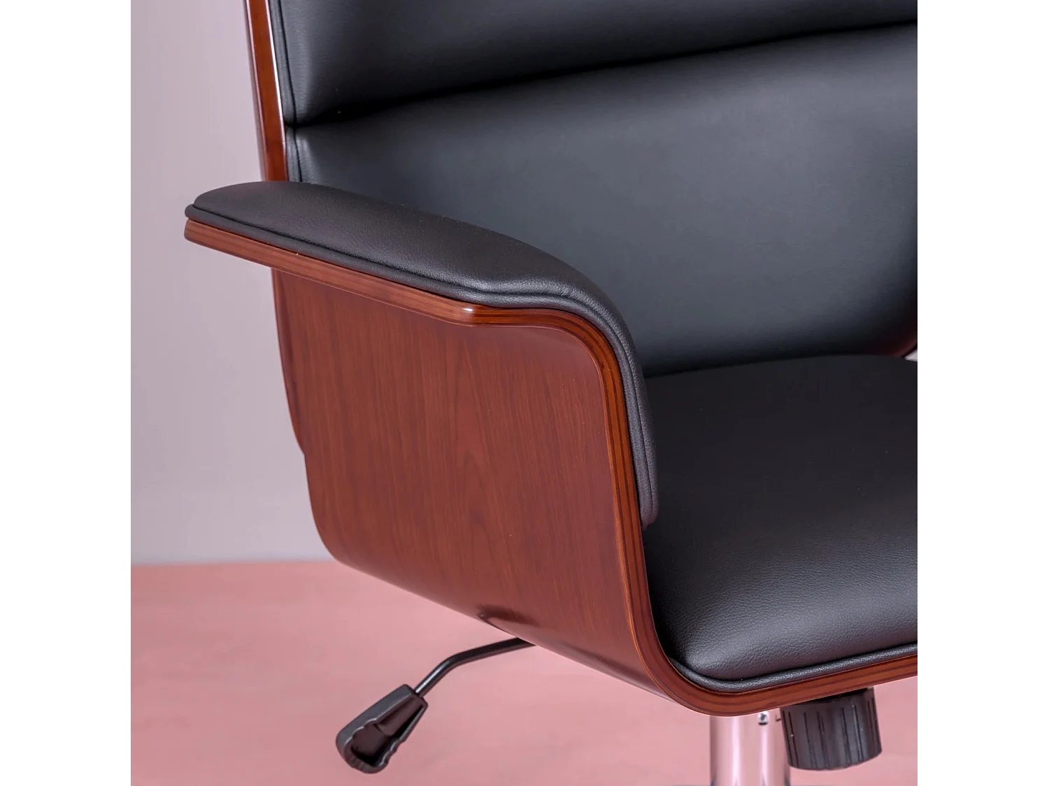 Bureaustoel voor leidinggevenden in donker walnoothout en bekleed met kunstleer - Nordic S - Zwart