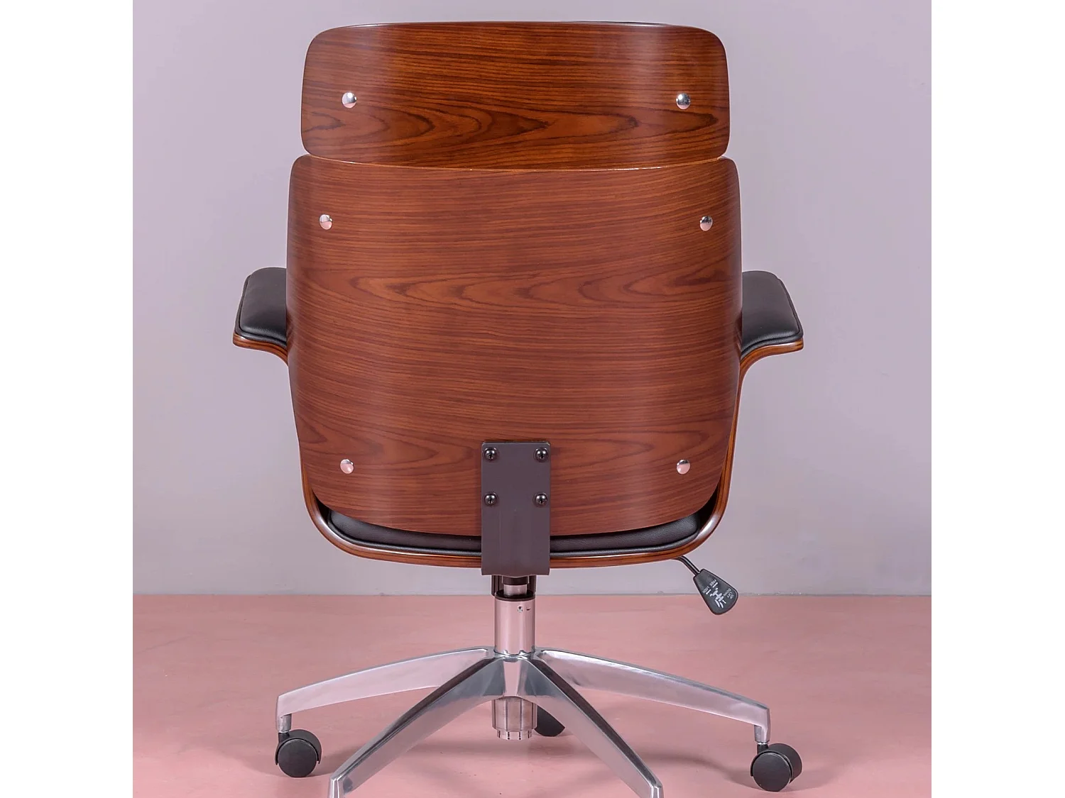 Bureaustoel voor leidinggevenden in donker walnoothout en bekleed met kunstleer - Nordic S - Zwart