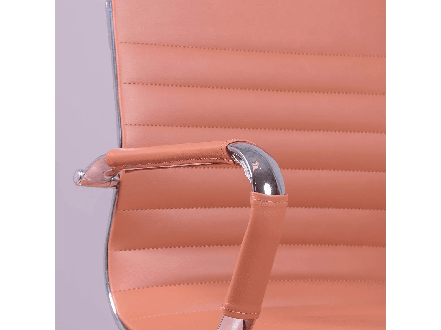 Chaise de bureau sans roulettes avec dossier bas et revêtement en simili cuir - Alu - Cognac