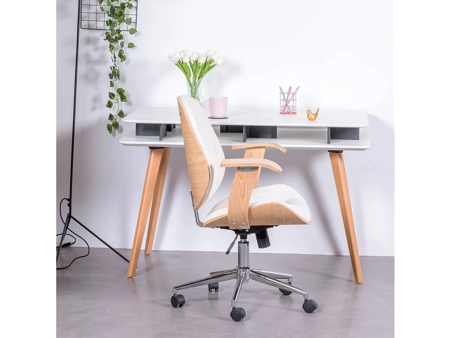 Design bureaustoel met licht esdoornhout en bekleed met kunstleer - Nordic - Wit