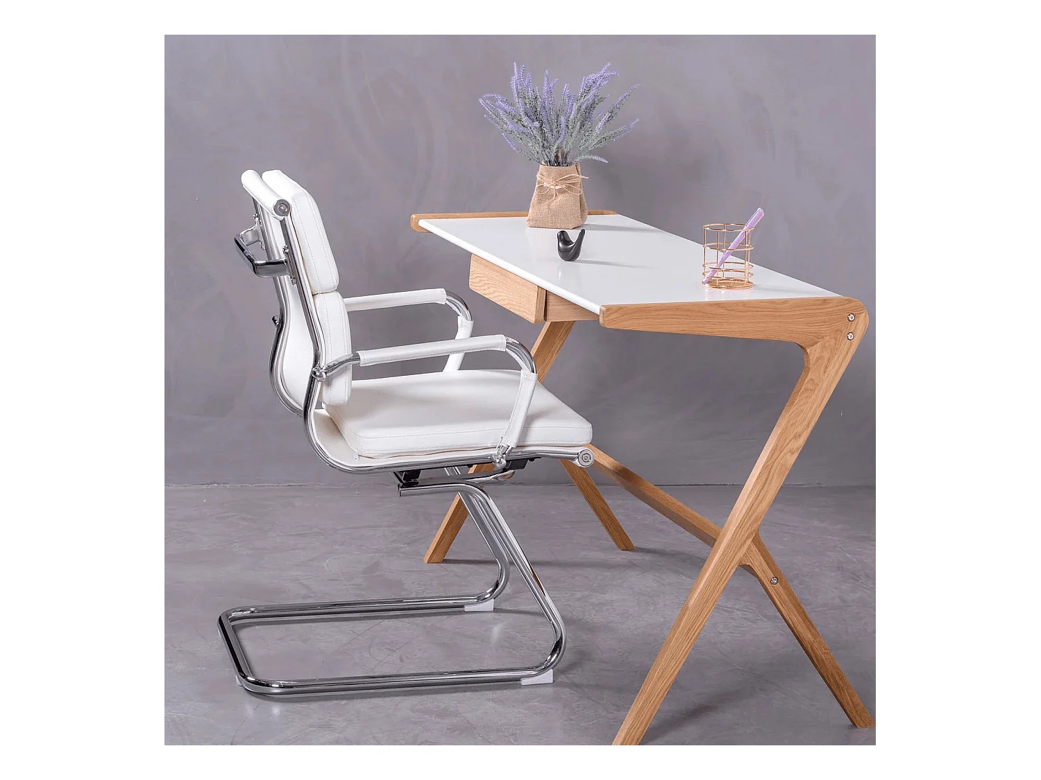Chaise de bureau sans roulettes avec dossier bas et revêtement en similicuir - Alu S - Blanc