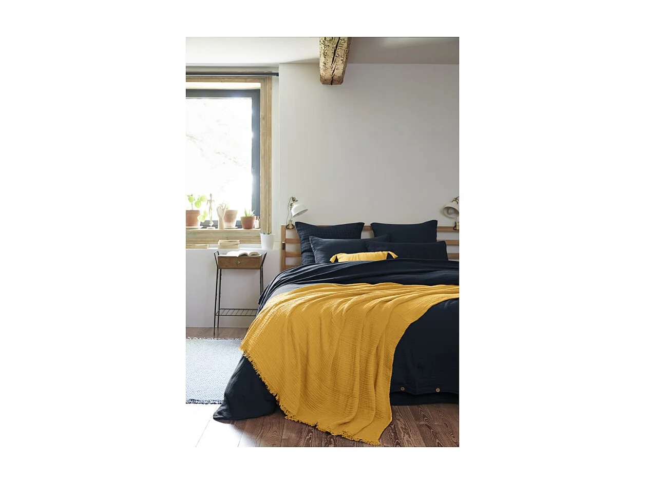 Plaid 130 x 160 cm en quadruple gaze de coton jaune - PEPA 1