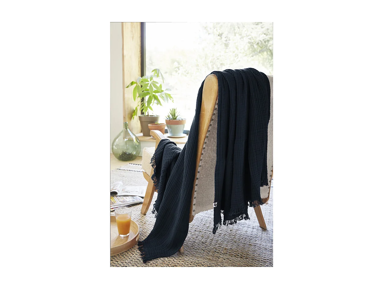 Plaid 130 x 160 cm en quadruple gaze de coton bleu nuit - PEPA 1