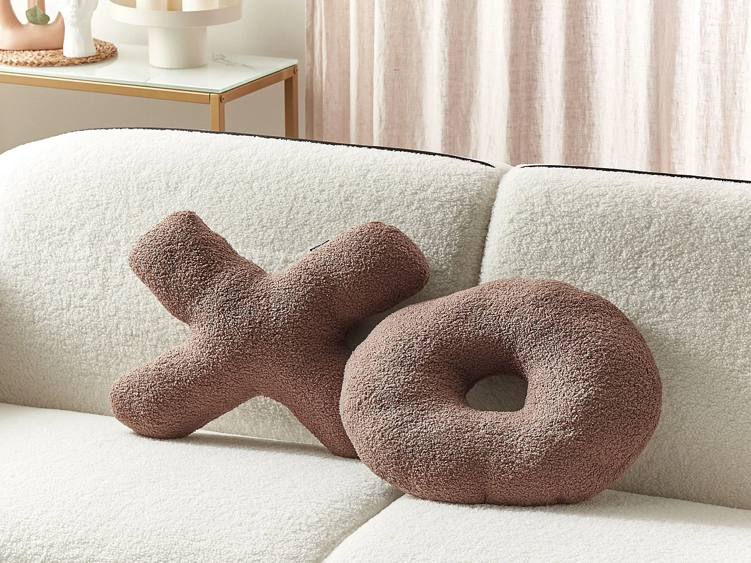 Lot de 2 coussins décoratifs HESPERIS Bouclé Marron Unicolore