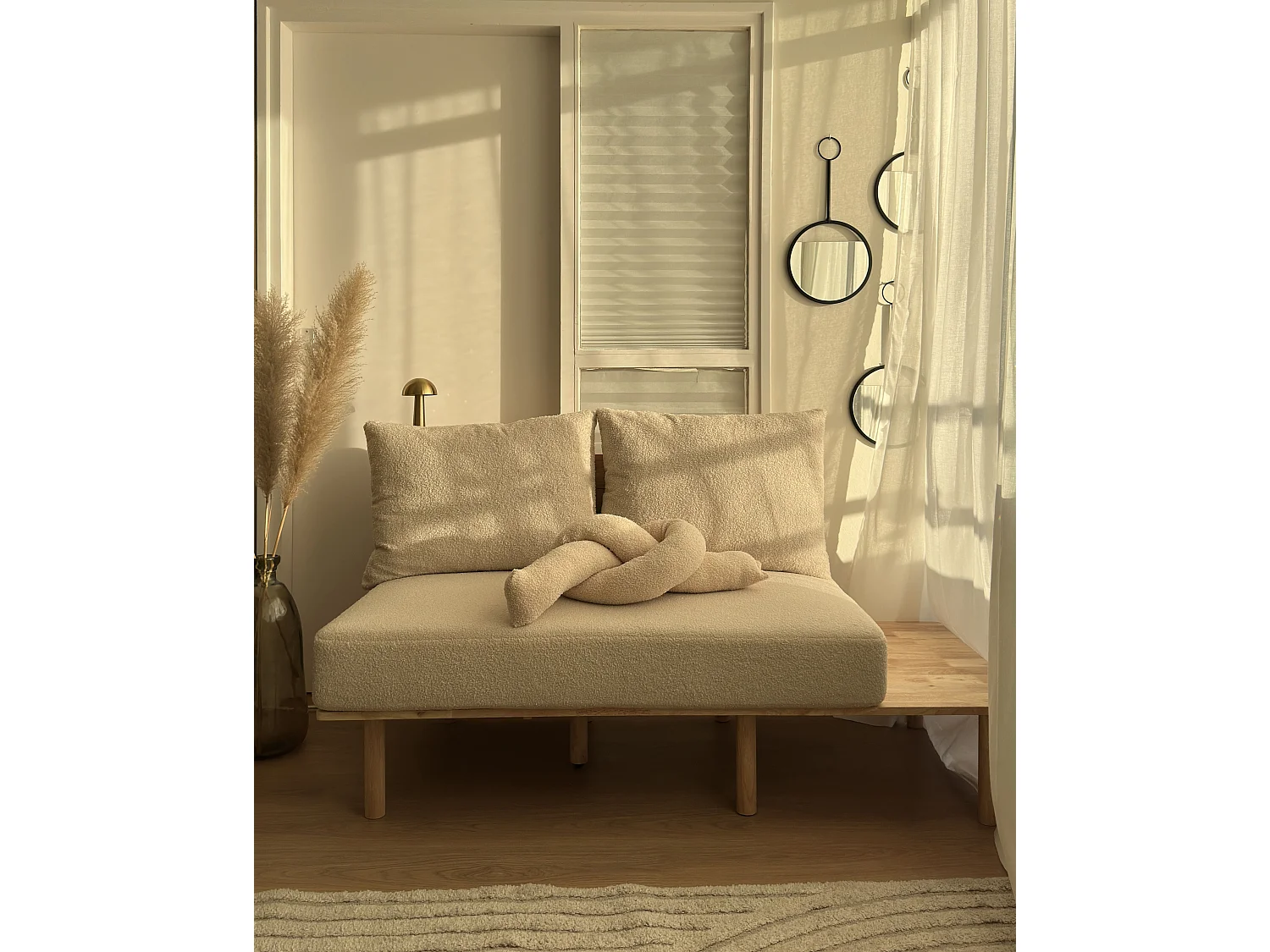 Sierkussen GLADIOLUS Bouclé 172 x 14 cm Beige Effen