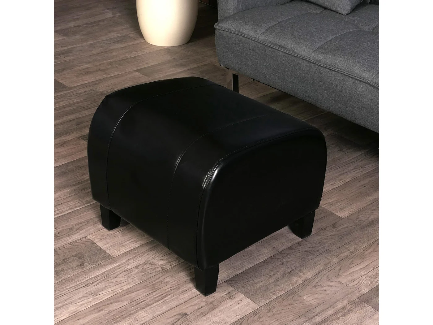 Sitzhocker Aversa, Schwarz