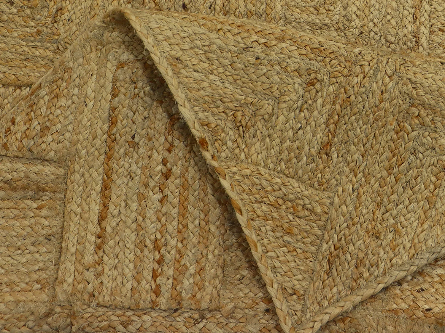 Tapis rectangle 100% jute tressé -160 x 230 cm - Naturel - DAYA