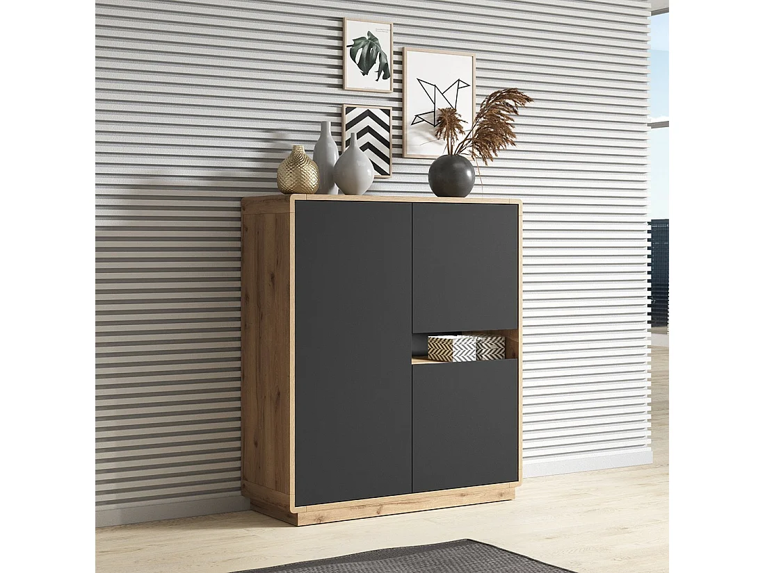 Hoher Buffetschrank aus der Kollektion VILLA. Farbe Eiche und Schwarz. 3 Türen und 1 Fach.