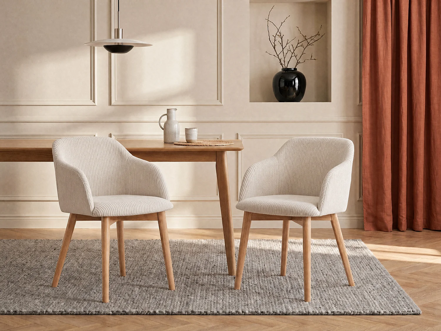 Set med 2 stolar med armstöd av manchestervelour och gummiträd - Krämvit - JELISA