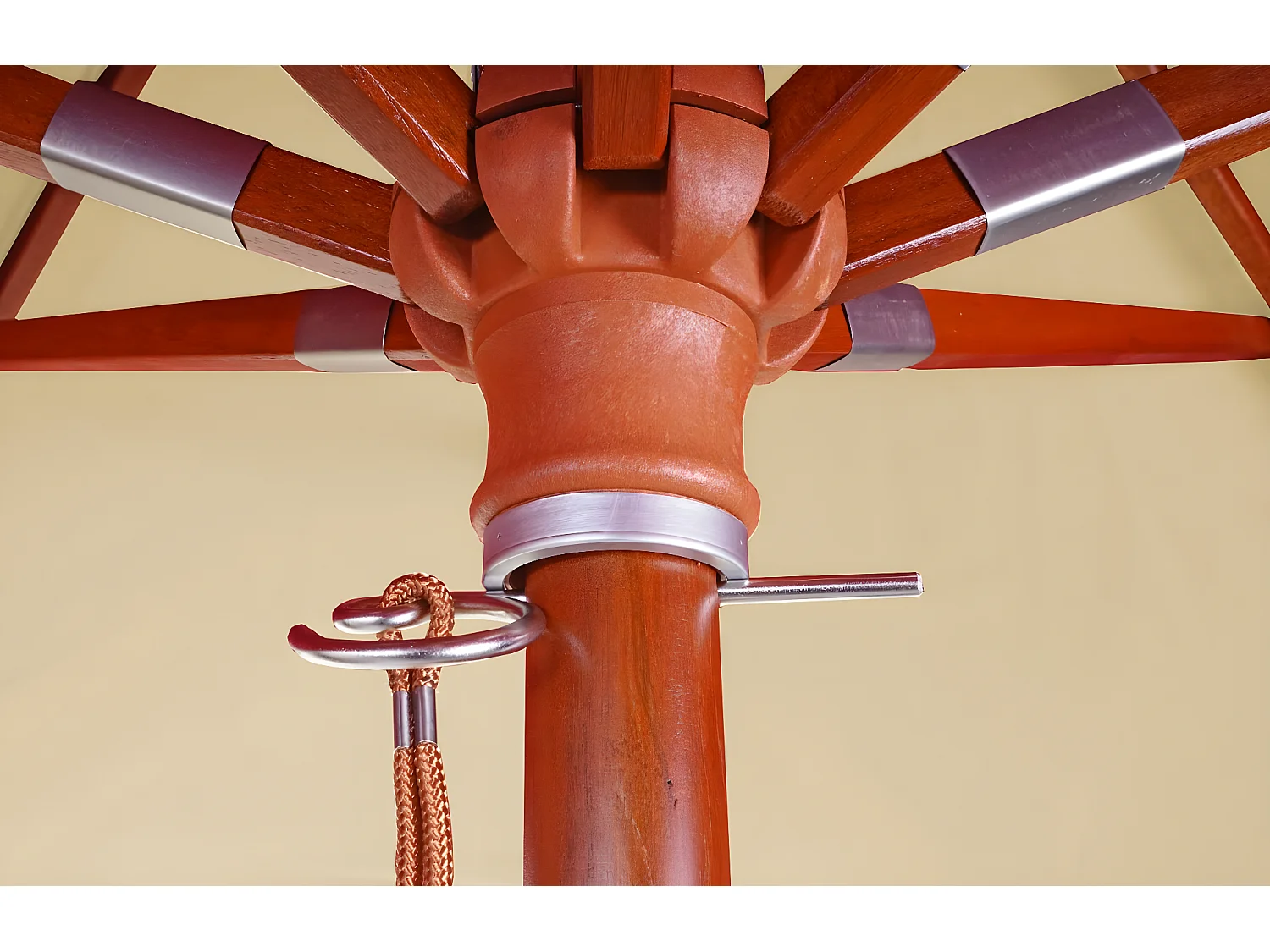 Ombrellone parasole rotondo MCW-C57 legno alluminio tessuto 300g/m² 3 m avorio