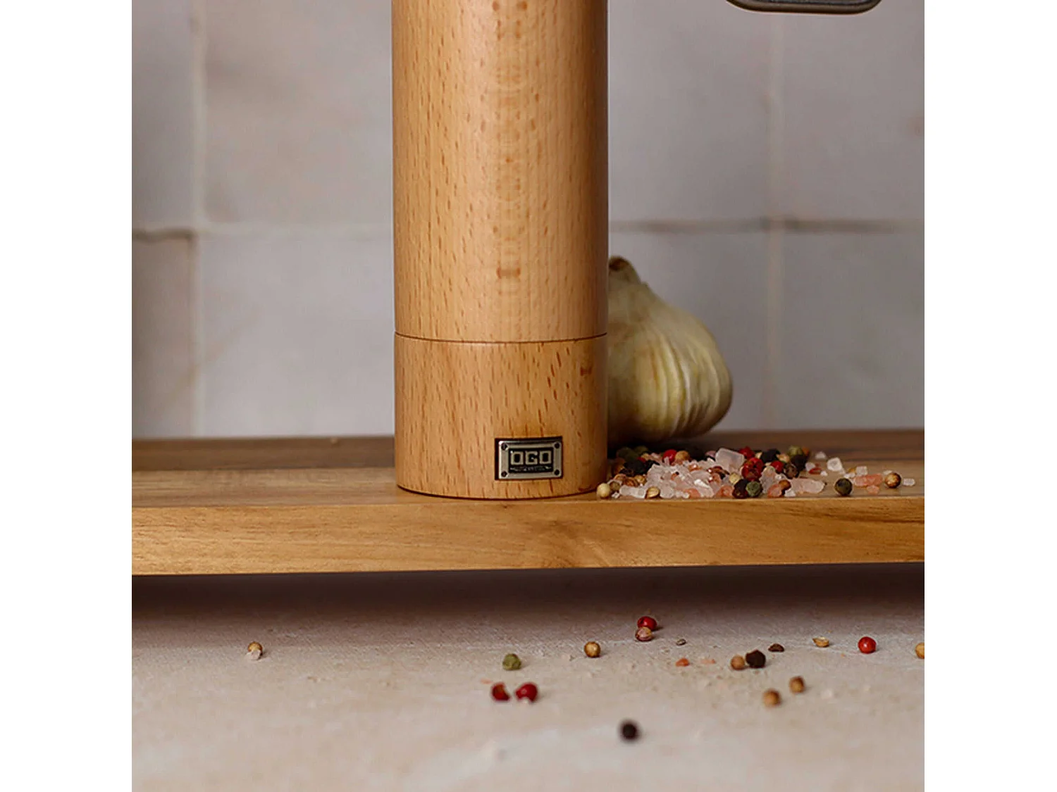 Ogo Living - Moulin A Cafe Manivelle En Bois De Hetre 17.5cm