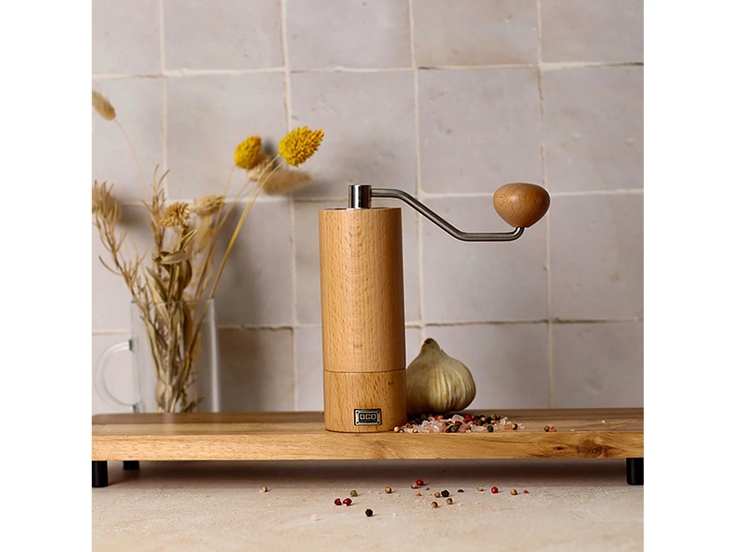 Ogo Living - Moulin A Cafe Manivelle En Bois De Hetre 17.5cm