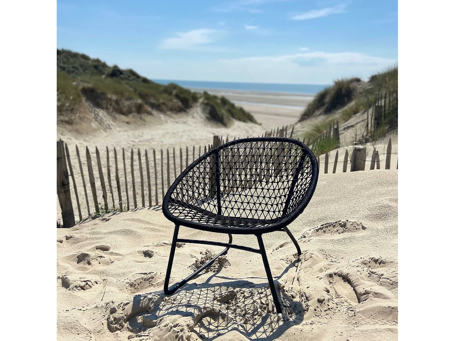 Now's Home - Fauteuil Lounge Exterieur En Polypropylene Et Pieds En Metal Noir