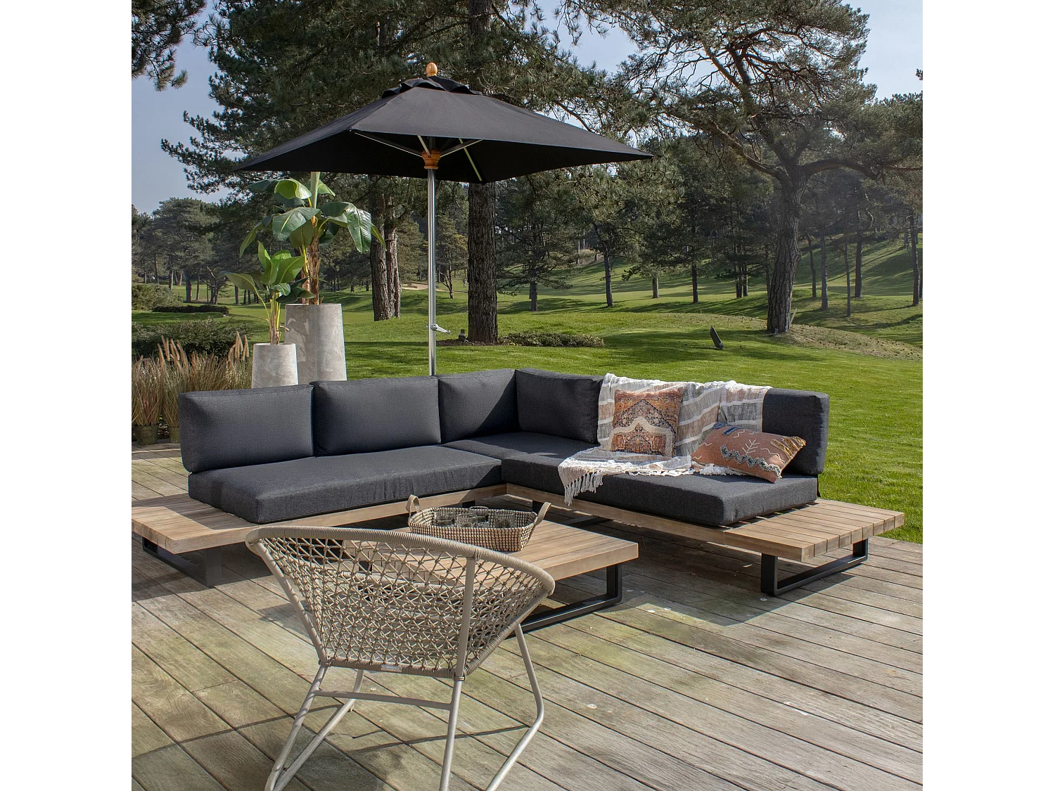 Now's Home - Salon De Jardin En Bois D'acacia Et Coussins Noir 6 Places