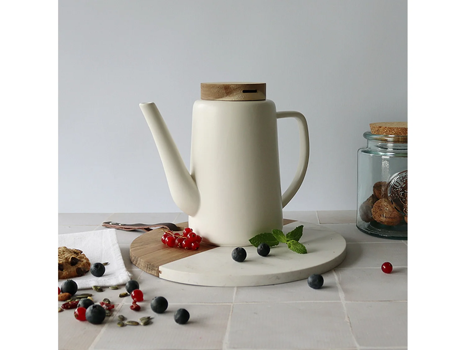 Ogo Living - Theiere Enzo 1200ml En Porcelaine Blanche Et Couvercle Acacia