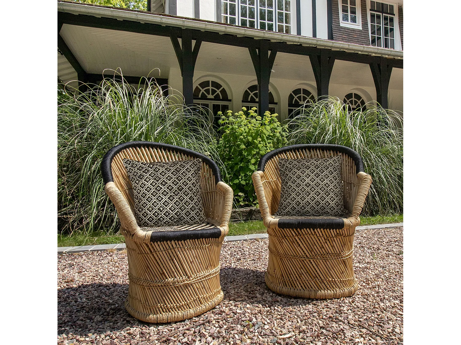 Now's Home - Lot De 2 Fauteuils En Bambou Naturel Et Noir Avec Deux Coussins Noirs