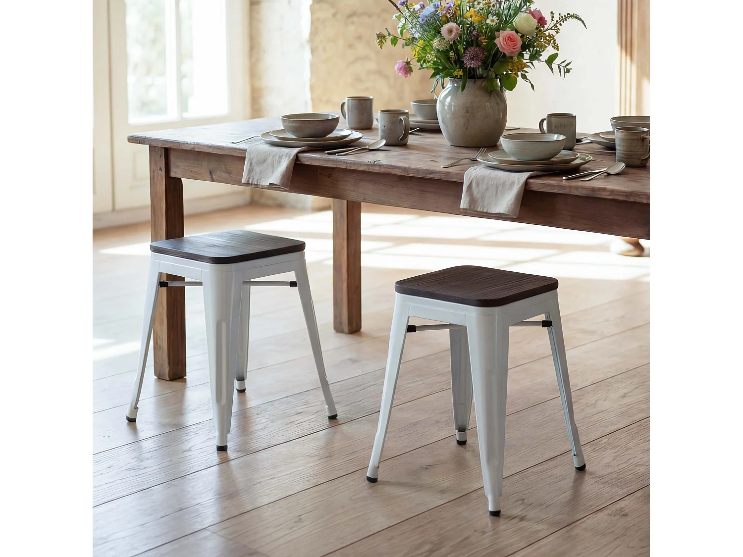 Taboret MCW-A73 (zestaw 2 szt.) Drewniane siedzisko,  biały