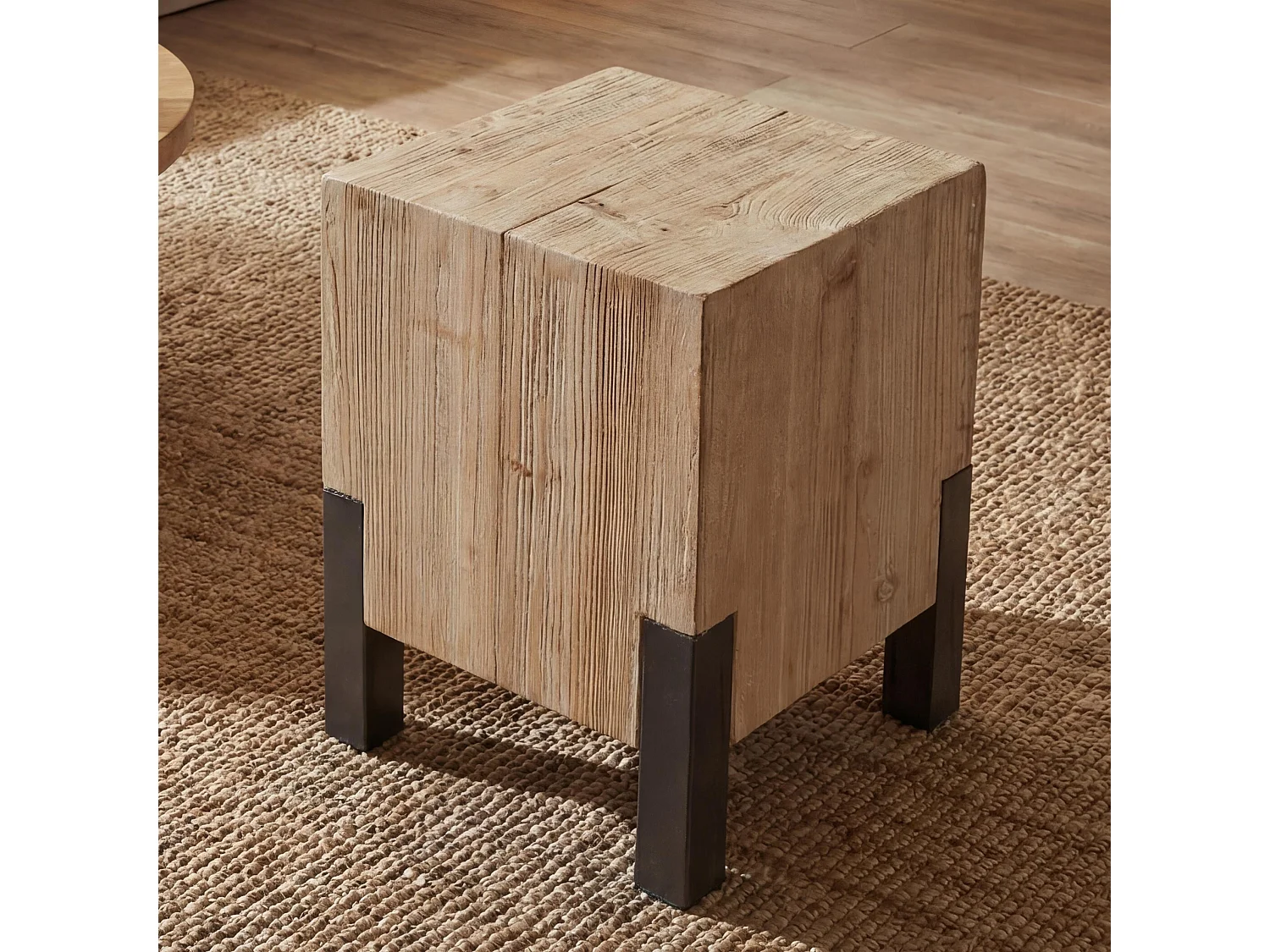 Taboret MCW-L76, stołek drewniany