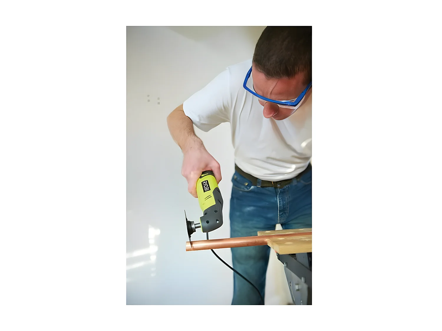 RYOBI Outil multifonction filaire 200 W