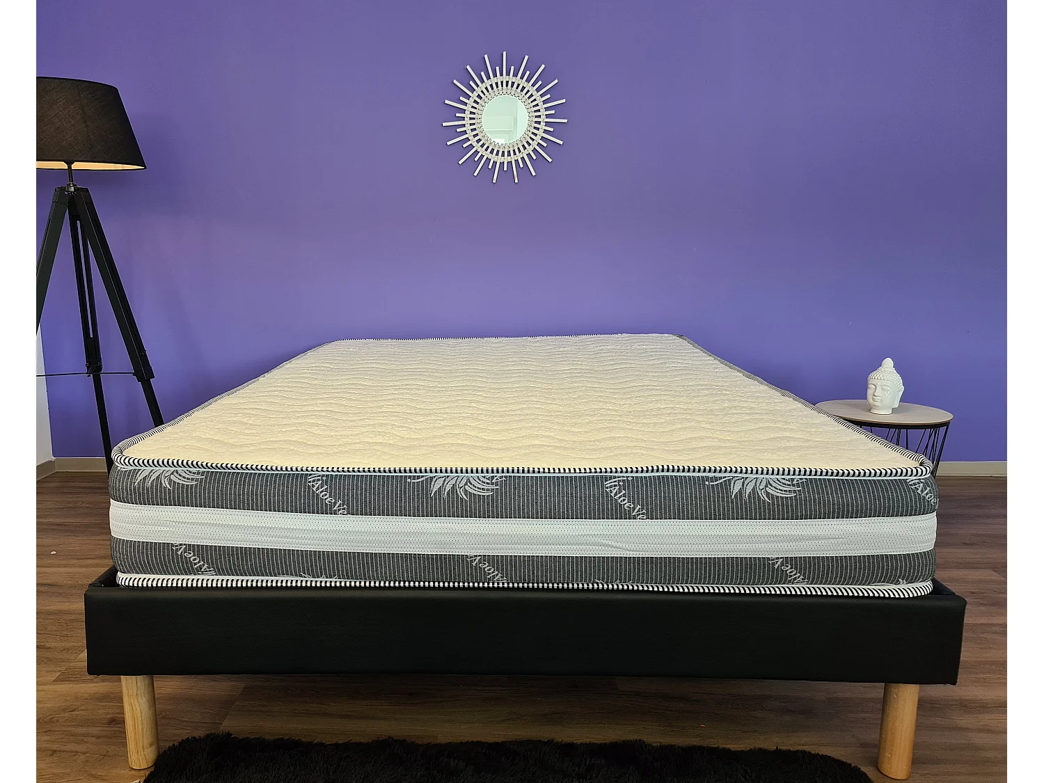 King of Dreams Matelas  + Alèse 200x200 x 22 cm - Ferme - Face Hiver Laine - ame rembourrage 100 % polesther - âme 100 %