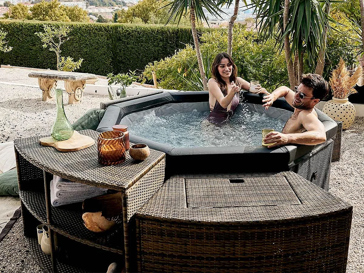 Spa Netspa Semi-Rigid Octogonal Octopus 4+2 Places 1000l 193x73cm + Mobiliar - Portable Heizung/Filtration