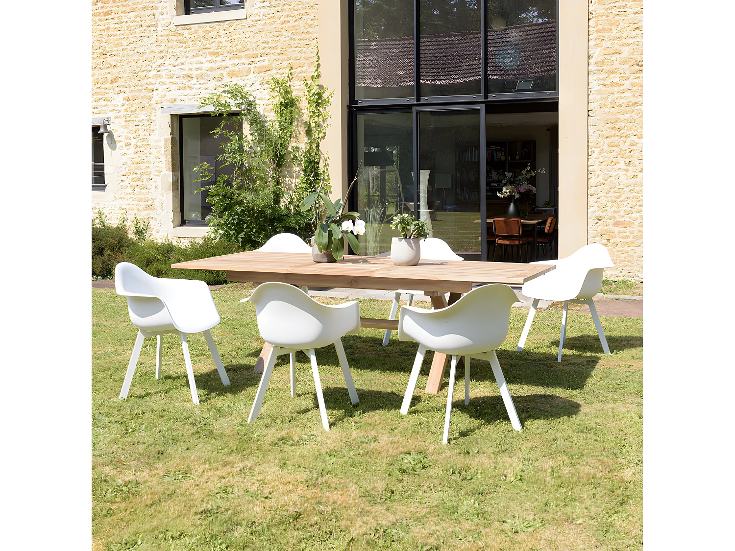 MALO - Lot de 6 fauteuils blancs dossier arrondi
