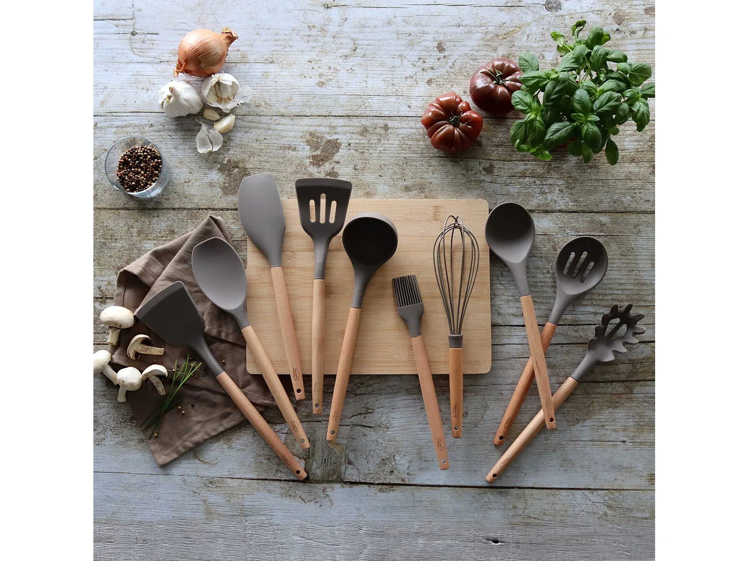 Menastyl - Spatule Ajouree Eliott En Silicone Avec Manche En Bois De Hetre