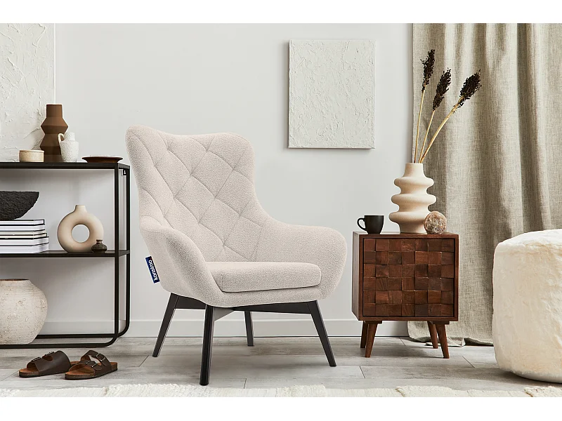 Eleganter Sessel mit Holzbeinen und Steppung - Creme - RAMOS