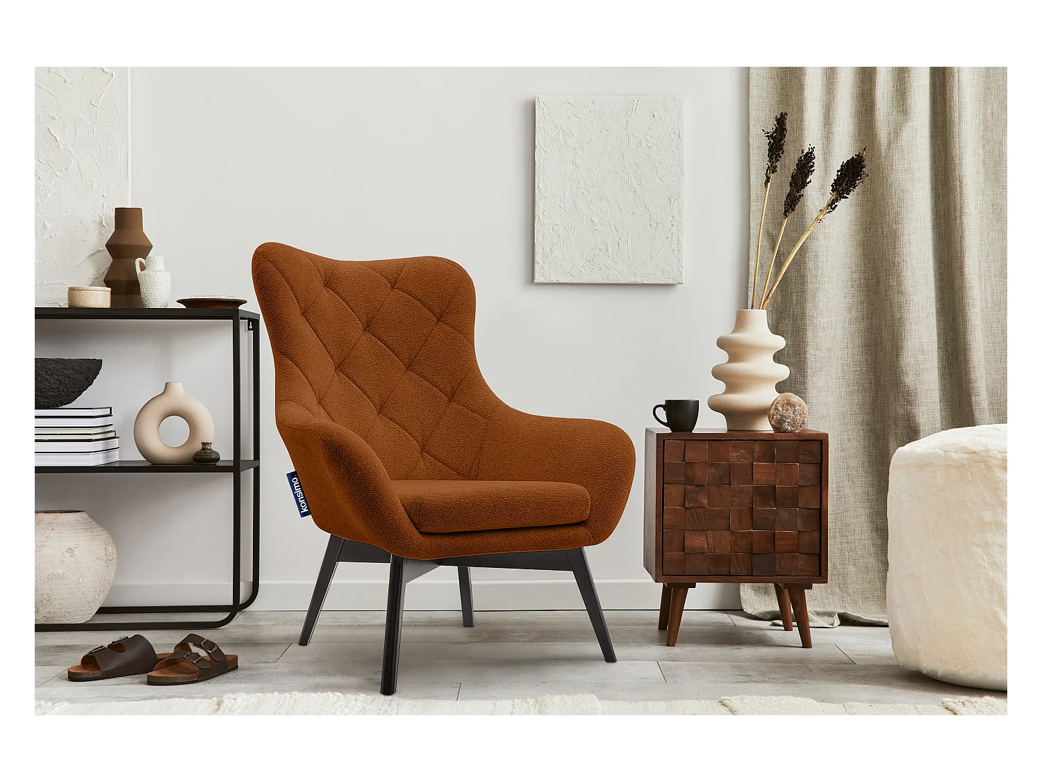 Eleganter roter Sessel mit Steppung - Erze - RAMOS