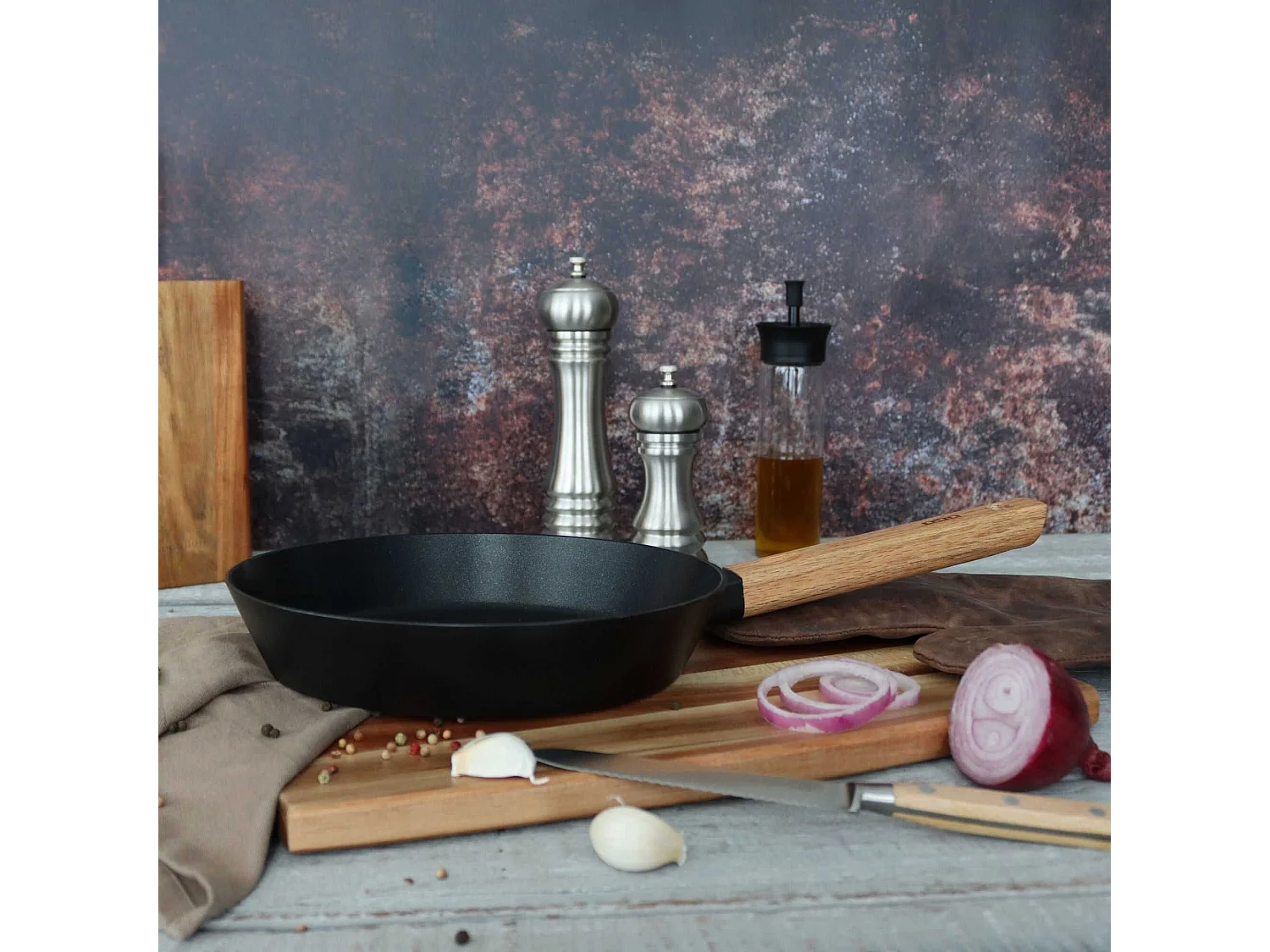 Ogo Living - Poele Ector Induction En Aluminium Et Manche En Bois 24 Cm