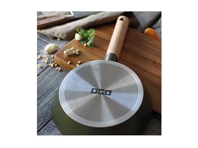 Ogo Living - Poele Ector 24cm En Aluminium Kaki Avec Manche En Bois