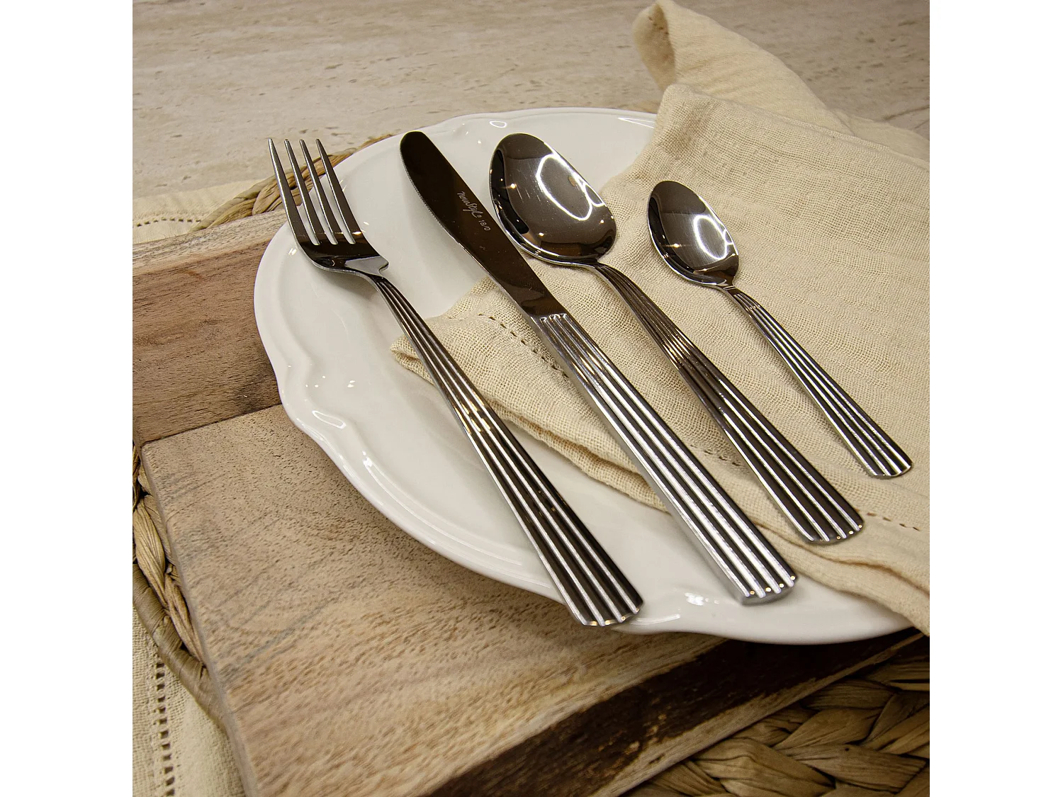 Novastyl - Menagere Louise 16pieces En Acier Inoxydable