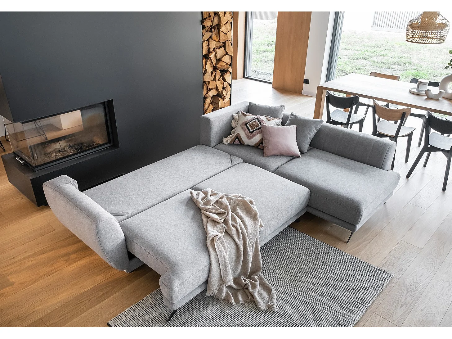 Canapé d'angle convertible 5 places en tissu gris clair