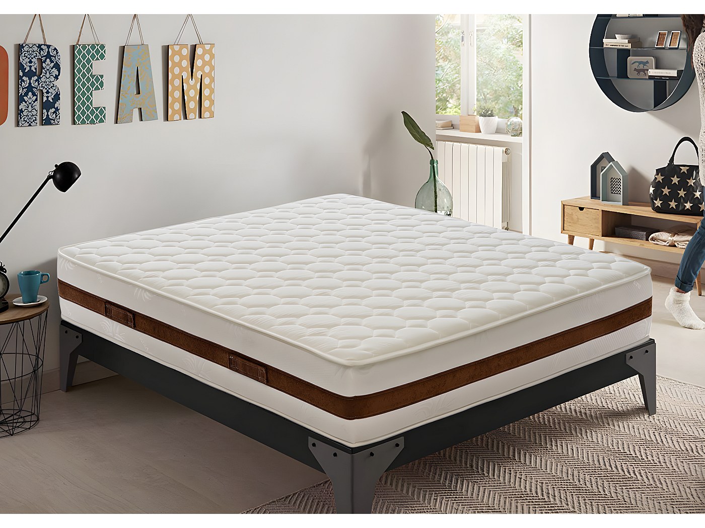 Materasso in memory foam, altezza 25 cm, 5 cm di memory foam, 11 zone