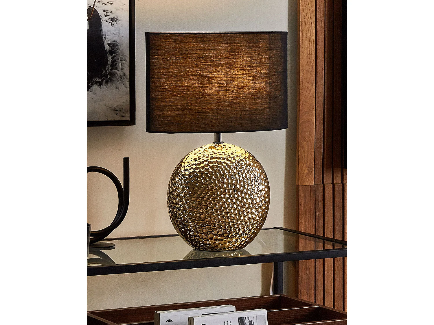 Glamouröse Tischlampe Keramik gold mit Stoffschirm Trommelform schwarz Nasva