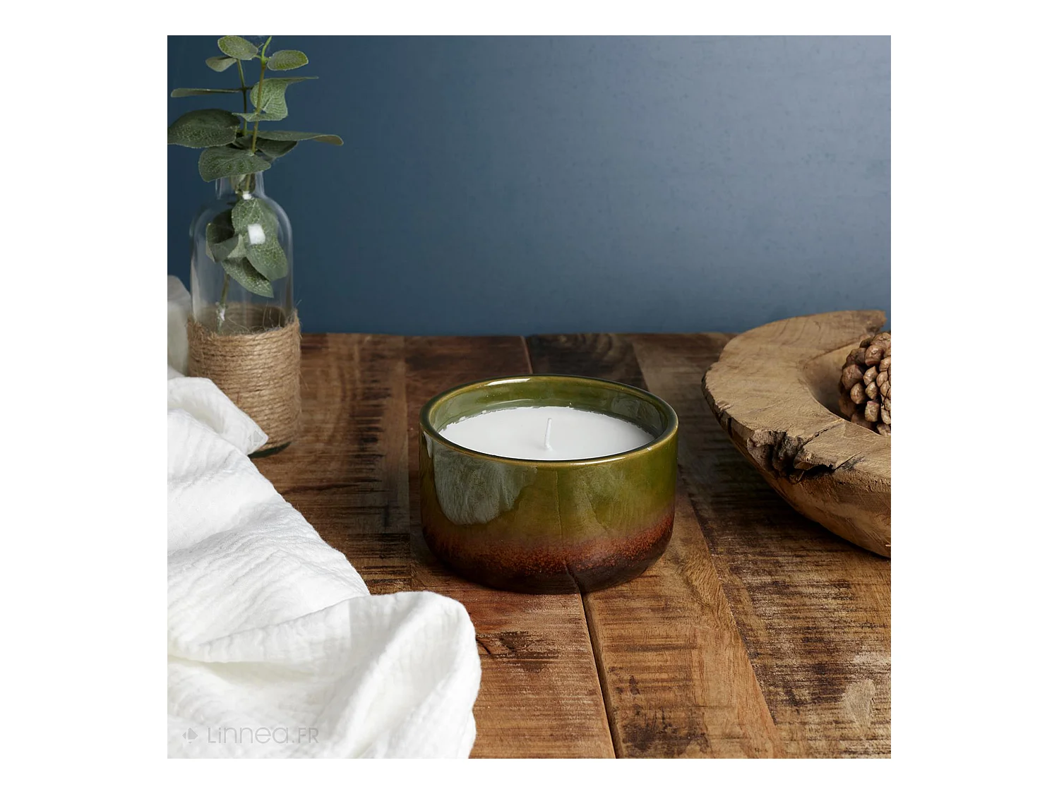 Bougie parfumée 2% pot en céramique vert TERRA senteur brume des bois