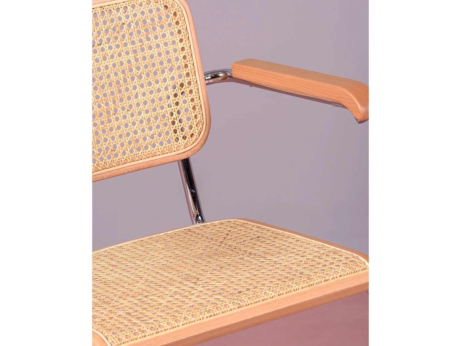 Chaise rétro en rotin et bois de hêtre avec accoudoirs - Cesca - Hêtre naturel