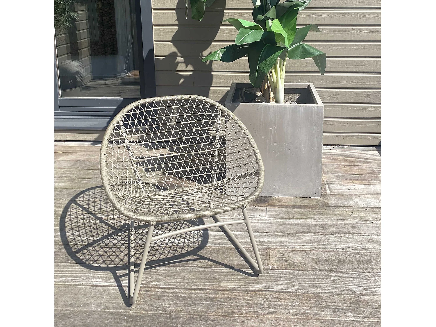 Now's Home - Fauteuil Lounge Extérieur En Polypropylène Et Pieds En Métal Beige