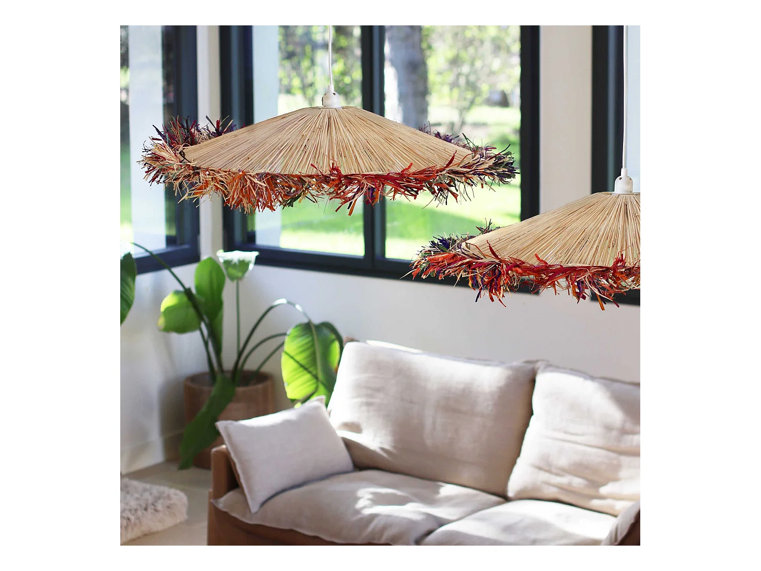 Now's Home - Suspension En Raphia Naturel  Avec Franges Colorees D70x12cm Belaga