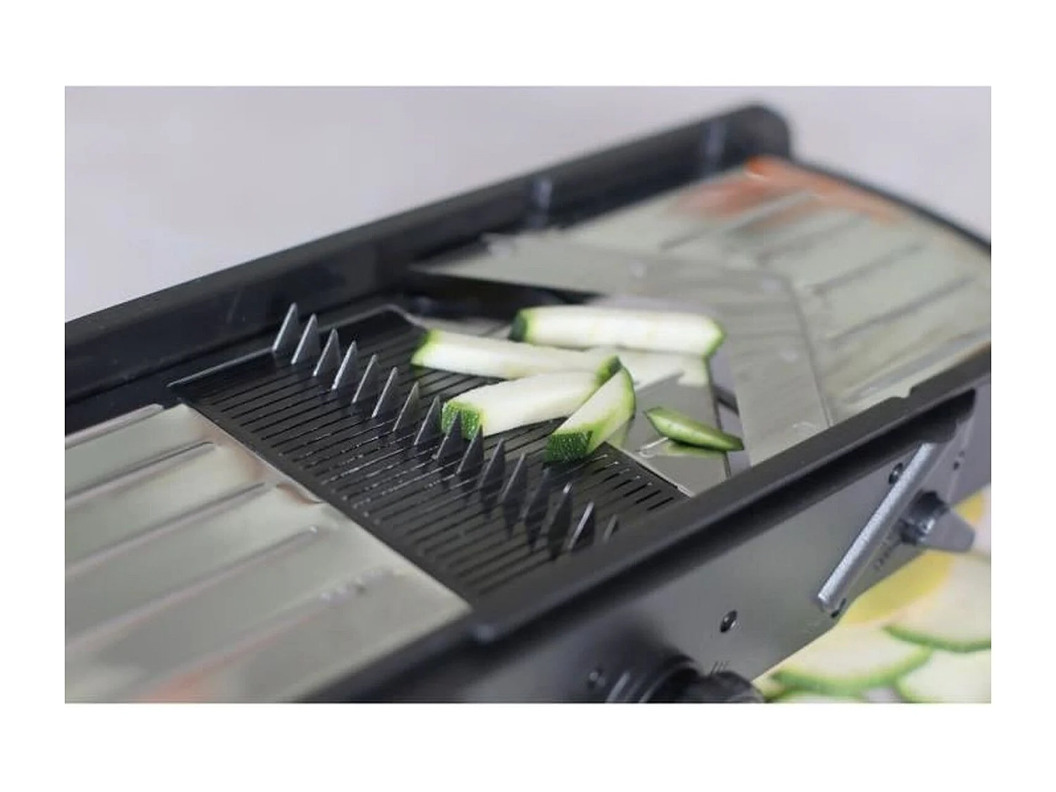 Menastyl - Mandoline Alix Deluxe Noire 2 Lames