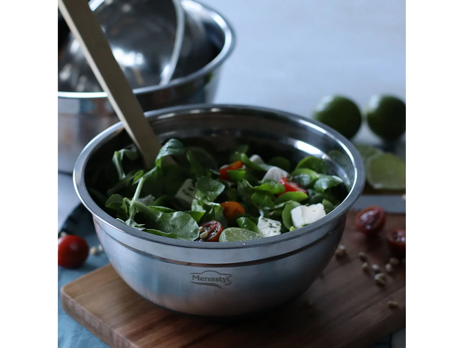 Menastyl - Bol A Melanger En Acier Inoxydable 18cm 1.3l Anti Derapant