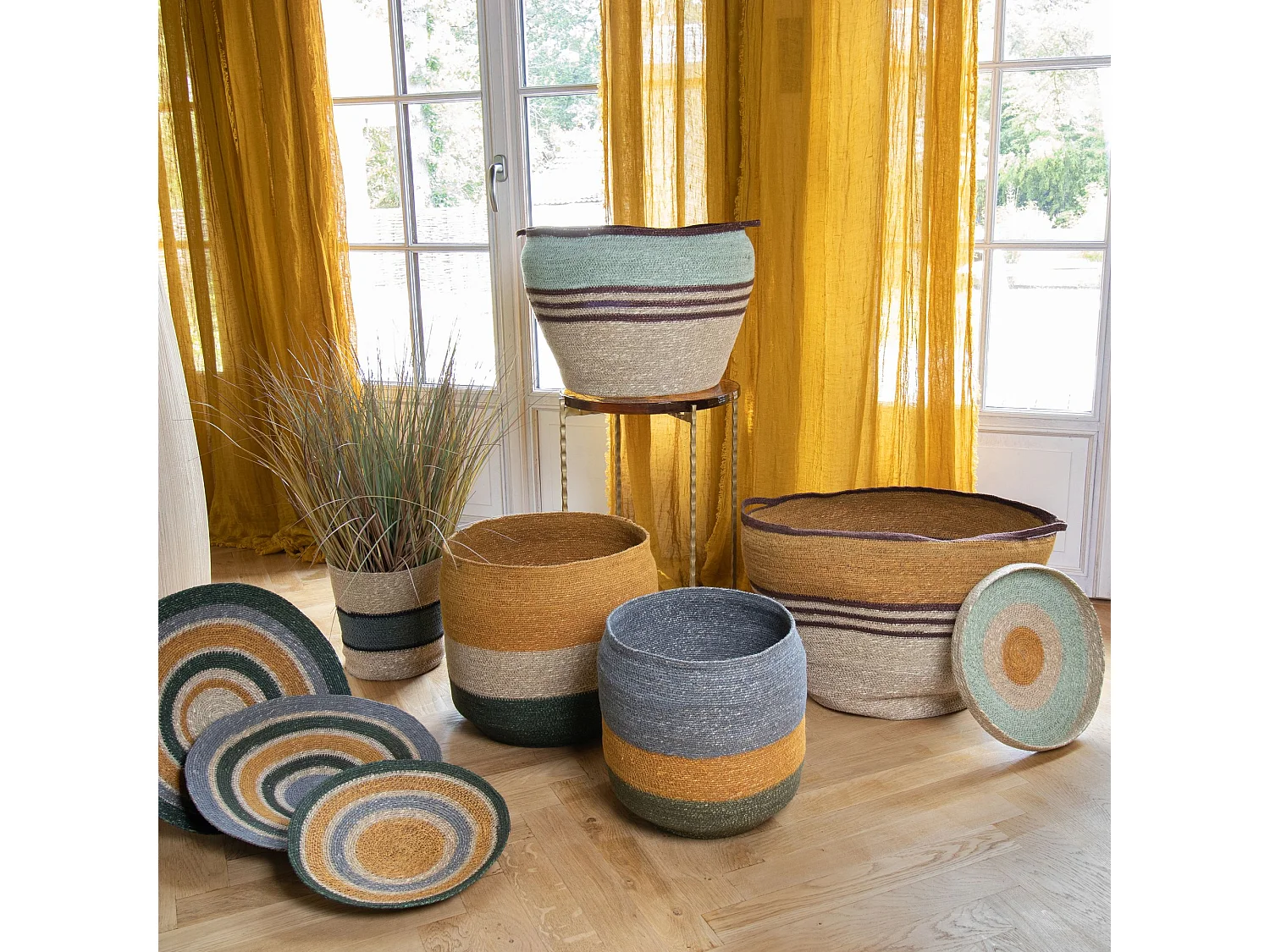 Now's Home - Panier En Jonc De Mer Tresse A La Main Naturel Vert/noir  25x25cm Jeri