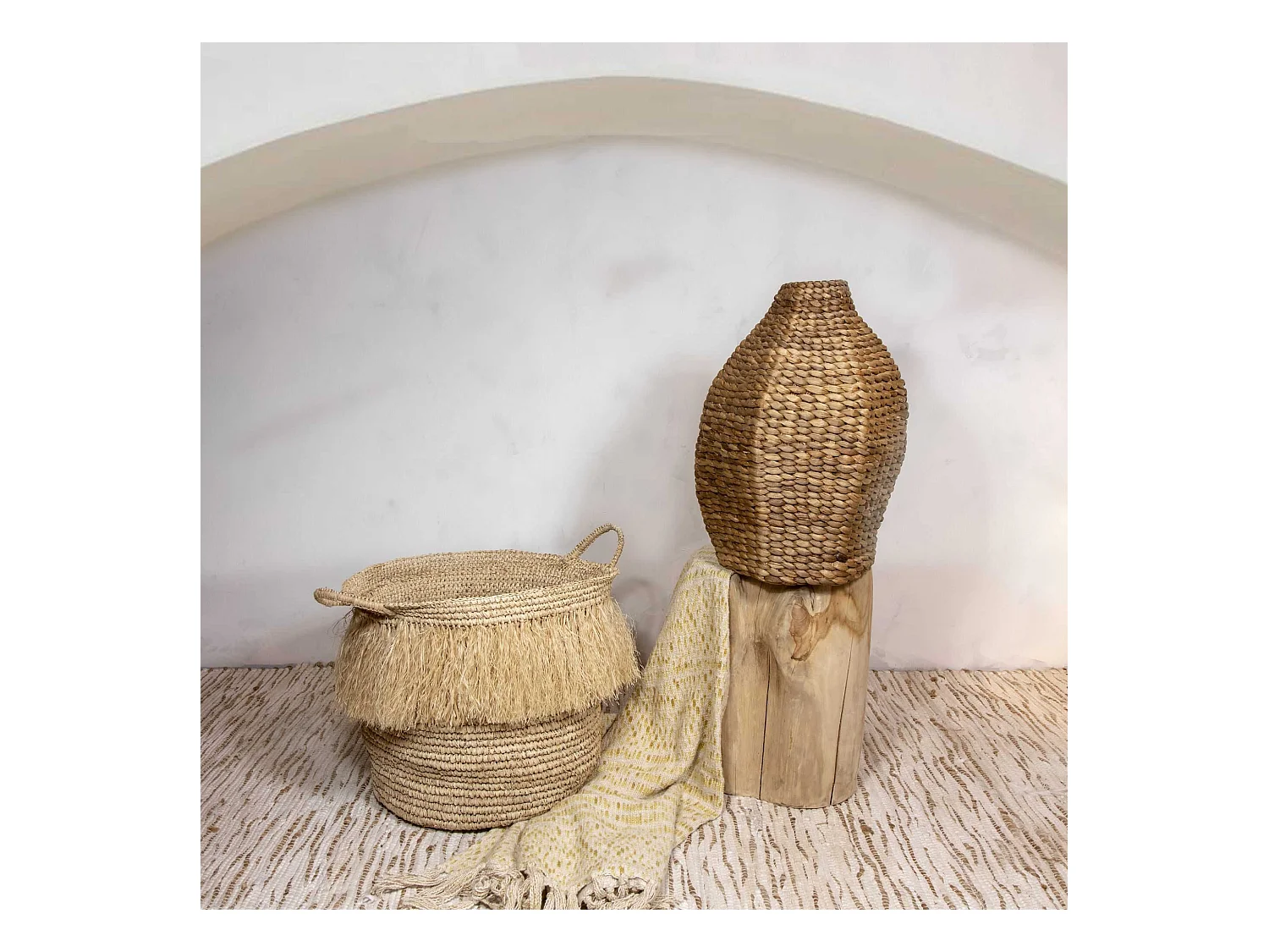 Now's Home - Panier A Franges En Raphia Naturel A Anses Diam48cm X Ht49 Cm Luys