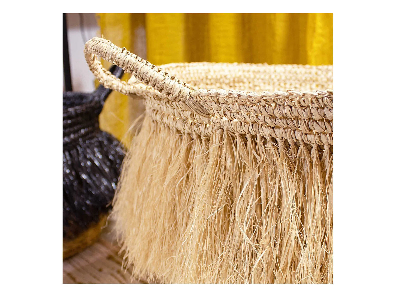 Now's Home - Panier A Franges En Raphia Naturel A Anses Diam48cm X Ht49 Cm Luys