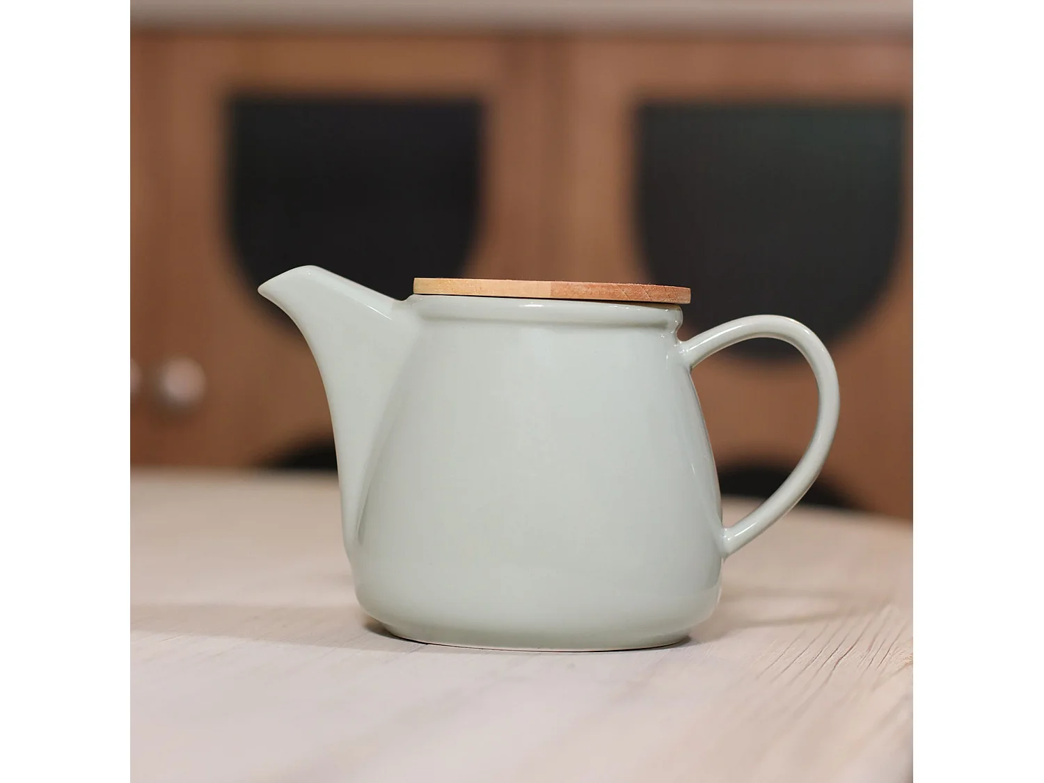 Novastyl - Theiere Anna 500ml En Gres Celadon Avec Couvercle En Hevea